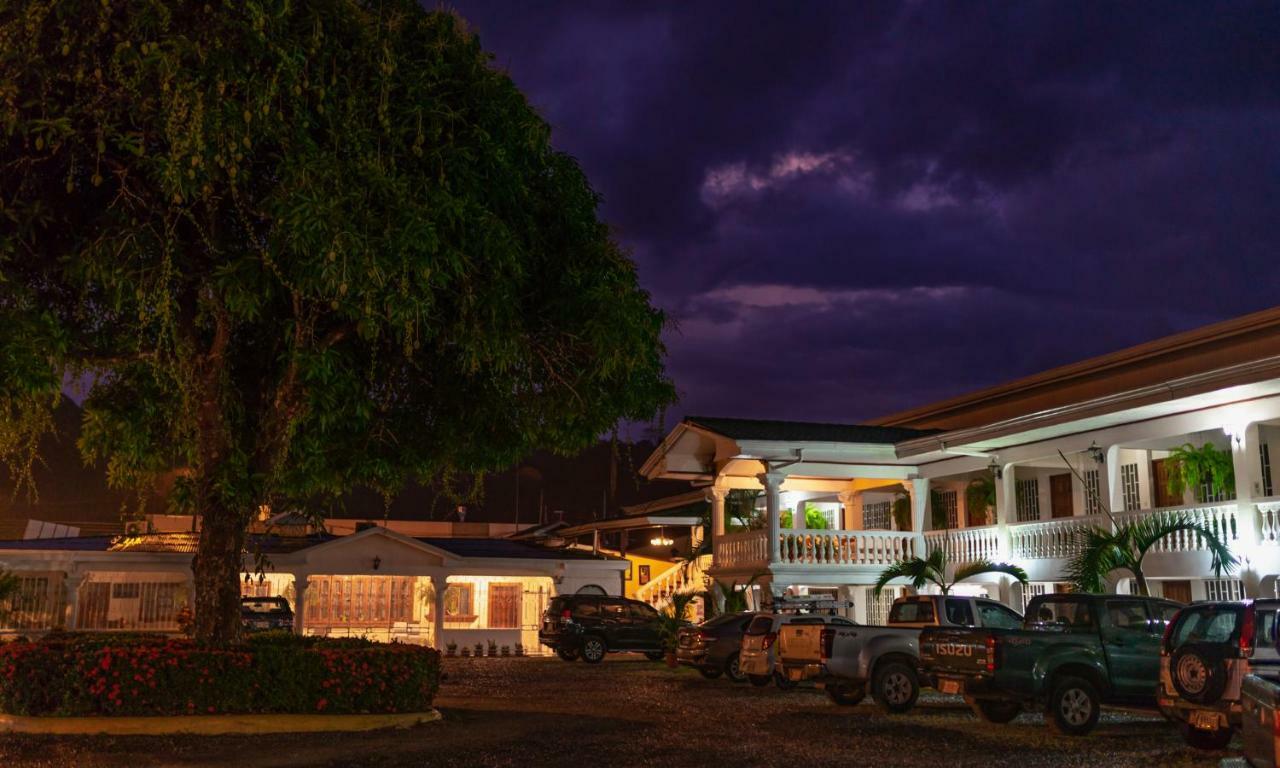 Hotel Andrea Neily Exterior foto
